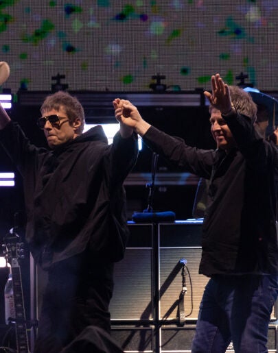 Oasis en su gira de reencuentro en 2025