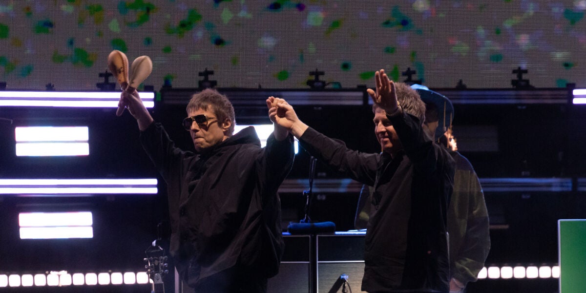 Oasis en su gira de reencuentro en 2025