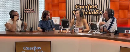 Alexandra Jiménez y Raúl Tejón se sumergen en "lo deshumanizado que está" el ambiente laboral Alexandra Jiménez y Raúl Tejón se sumergen en "lo deshumanizado que está" el ambiente laboral
