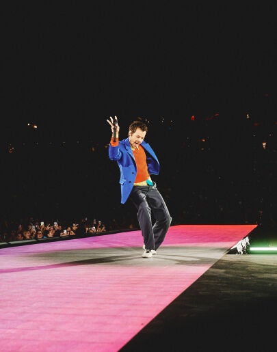 Harry Styles en su concierto en Ámsterdam con la gira 'Together, Together'