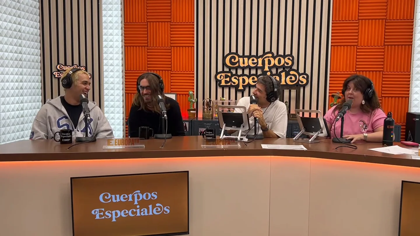 Carlos Ares y Barry B dejan la puerta abierta a un proyecto conjunto: "Soy muy fan de esas movidas" Carlos Ares y Barry B dejan la puerta abierta a un proyecto conjunto: "Soy muy fan de esas movidas"