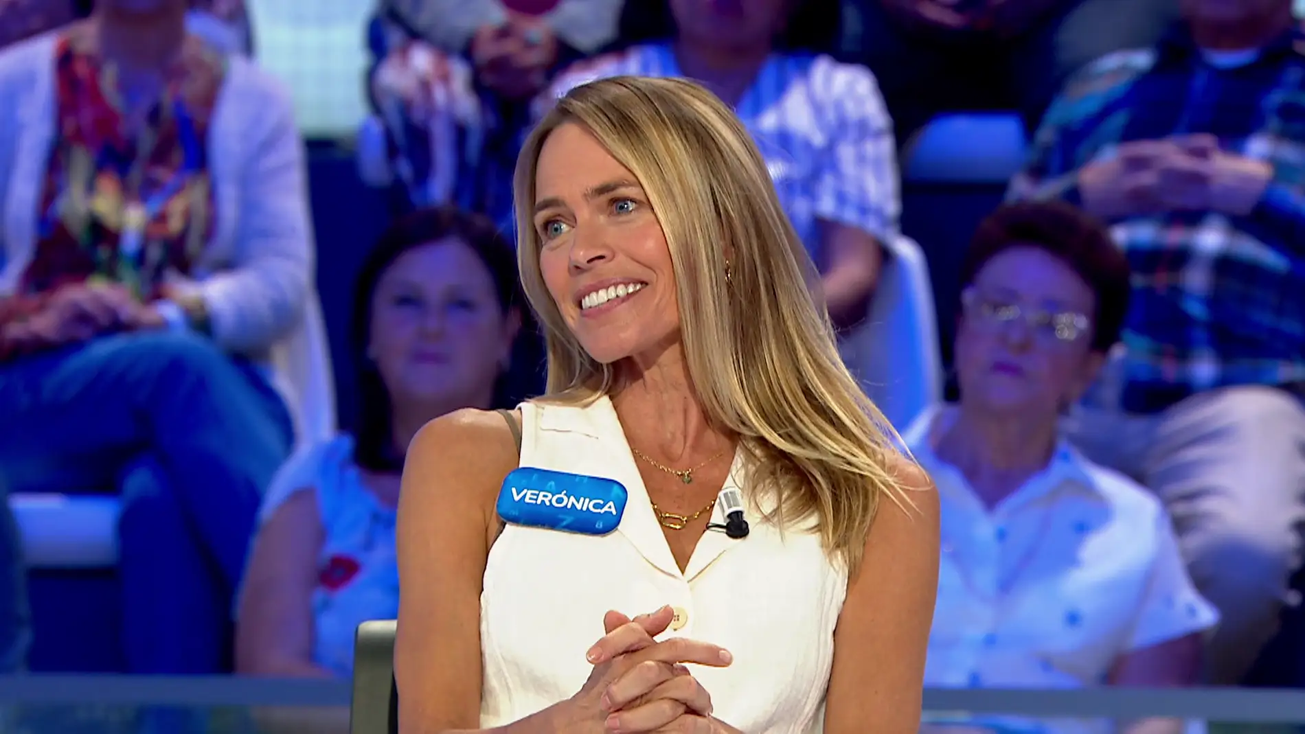 “Con 20 años era un ser acomplejado”: Verónica Blume revela en Pasapalabra cómo el yoga transformó su vida “Con 20 años era un ser acomplejado”: Verónica Blume revela en Pasapalabra cómo el yoga transformó su vida