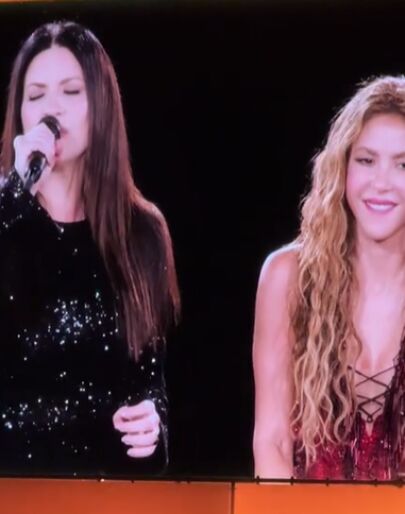 Laura Pausini y Shakira, en el tercer concierto de Shakira en Madrid.