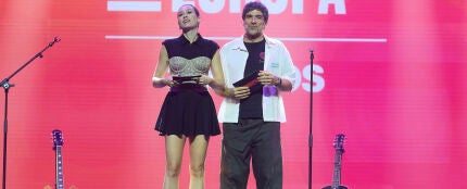 Eva Soriano y Nacho Garc&iacute;a, presentadoras de la Fiesta 30 a&ntilde;os Europa FM