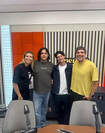 Carlos González y Milo Quifes en Cuerpos especiales Carlos González y Milo Quifes en Cuerpos especiales