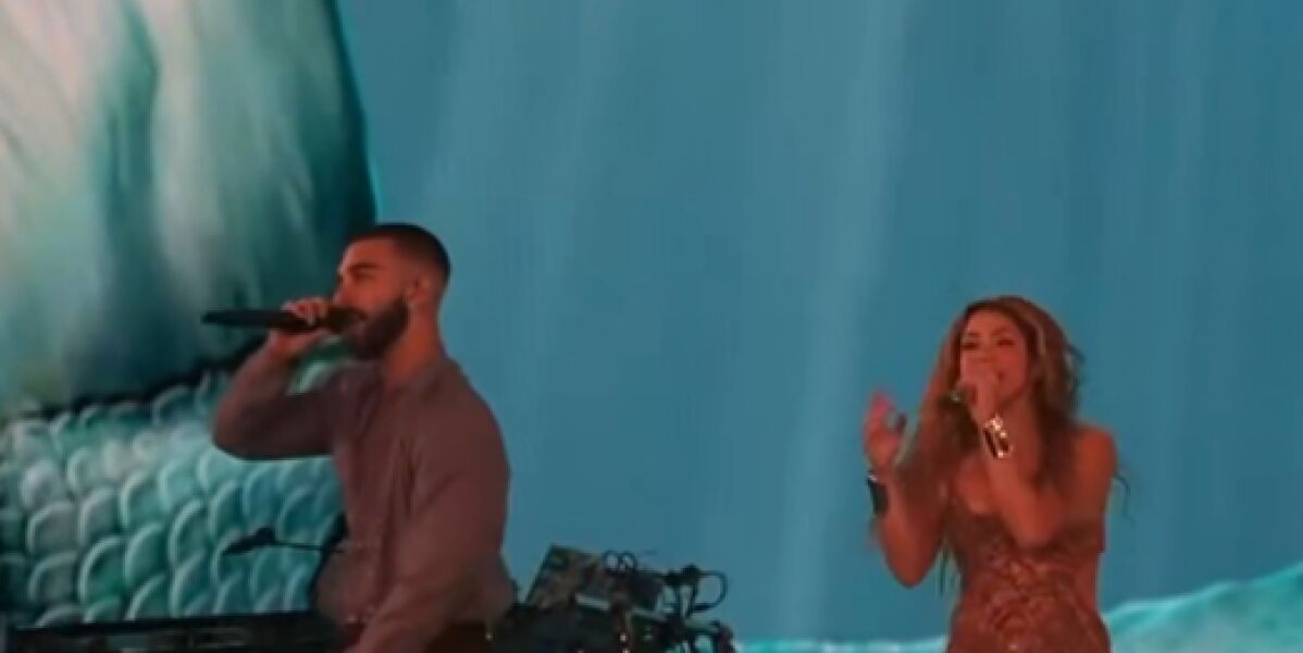Shakira y Manuel Turizo, en el sexto concierto de Shakira en Madrid.