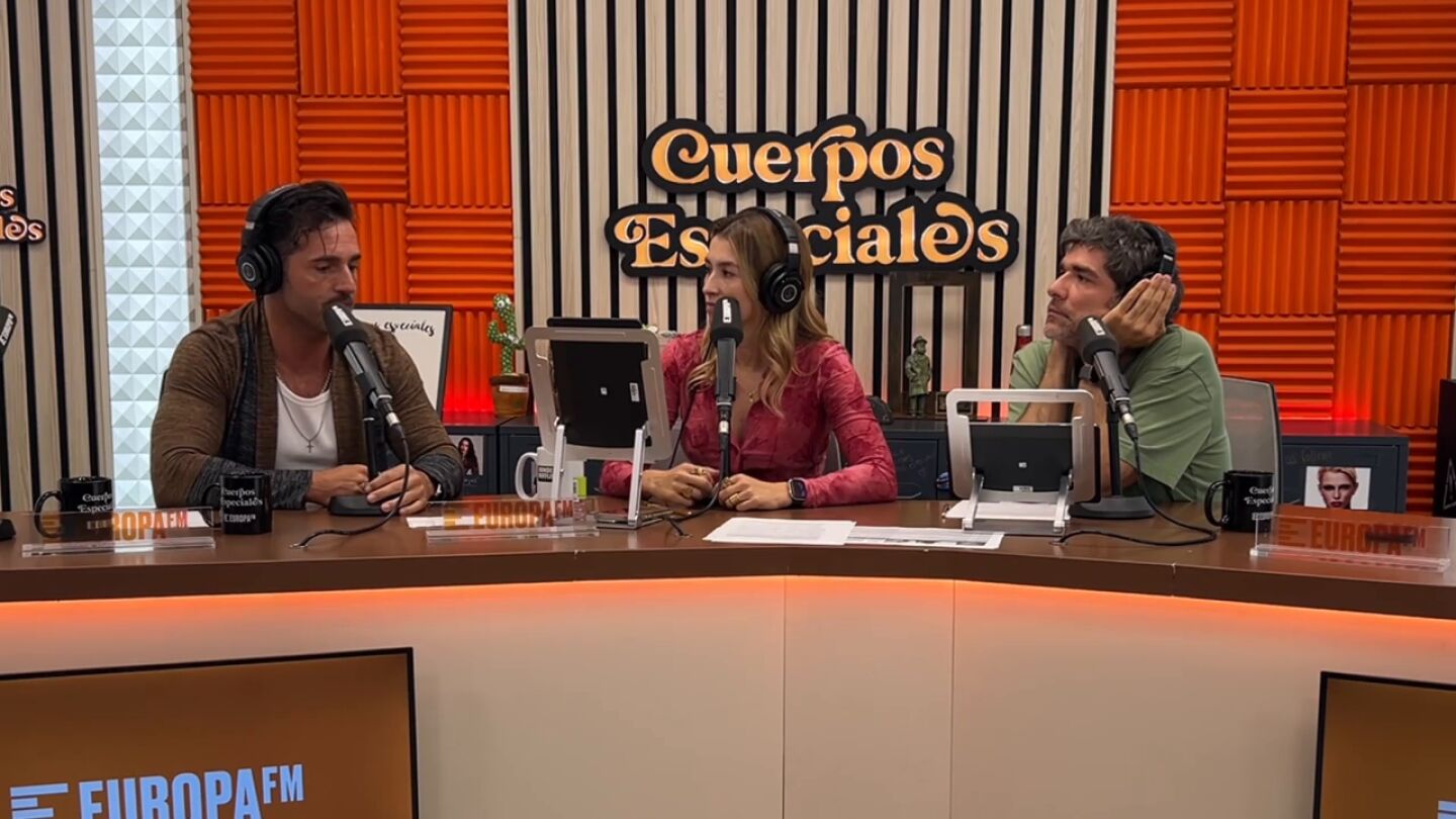 David Bustamante: "Ahora ya no puedo cantar el 'Superman' porque soy 'El Zorro'"