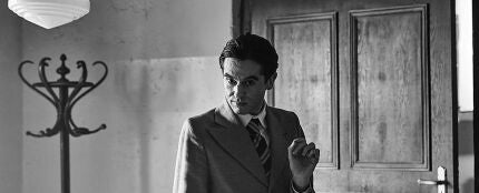 Alberto Cort&eacute;s como Lorca en 'La bola negra'