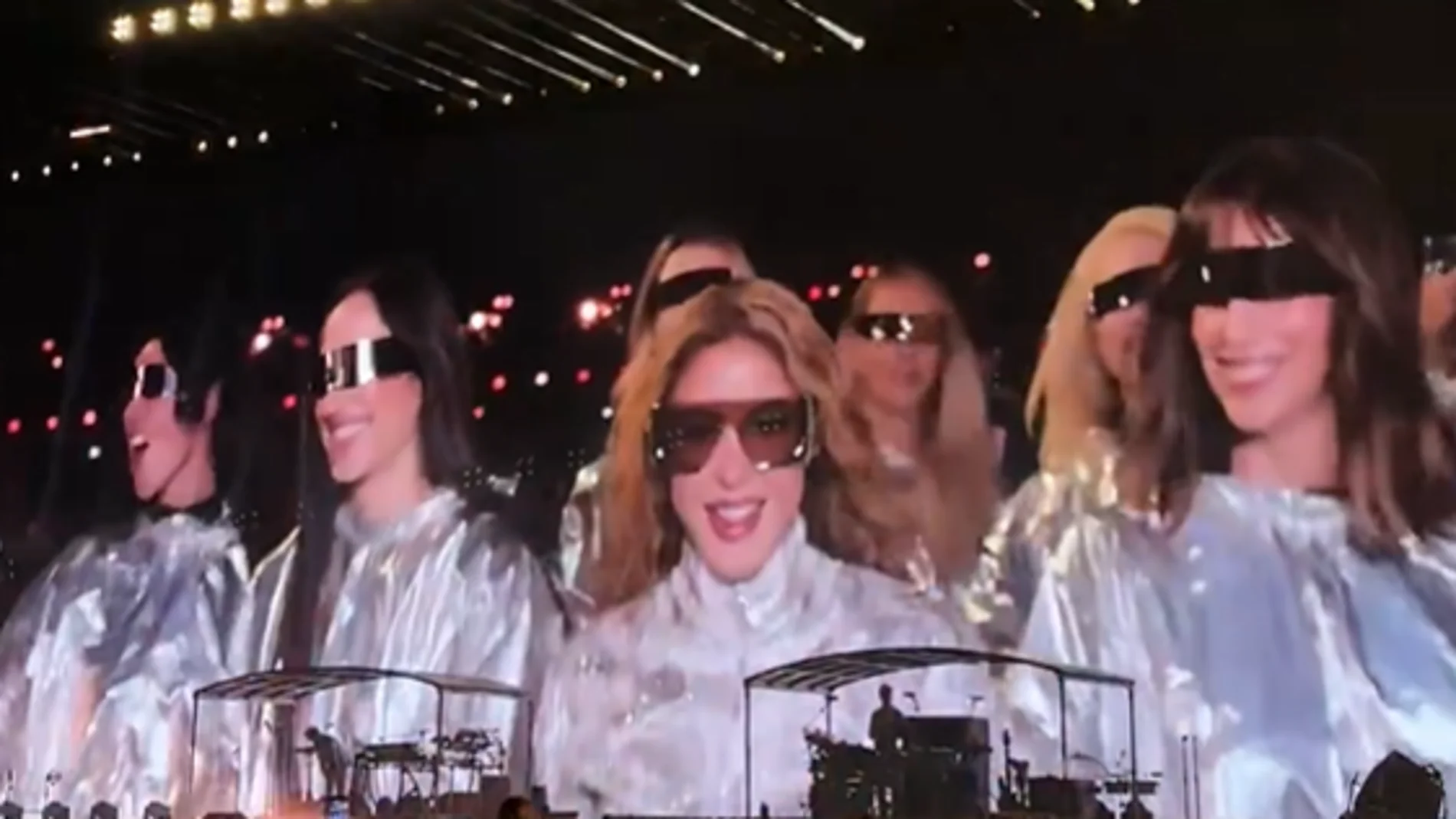 Shakira en La caminata de La Loba con las invitadas Shakira en La caminata de La Loba con las invitadas
