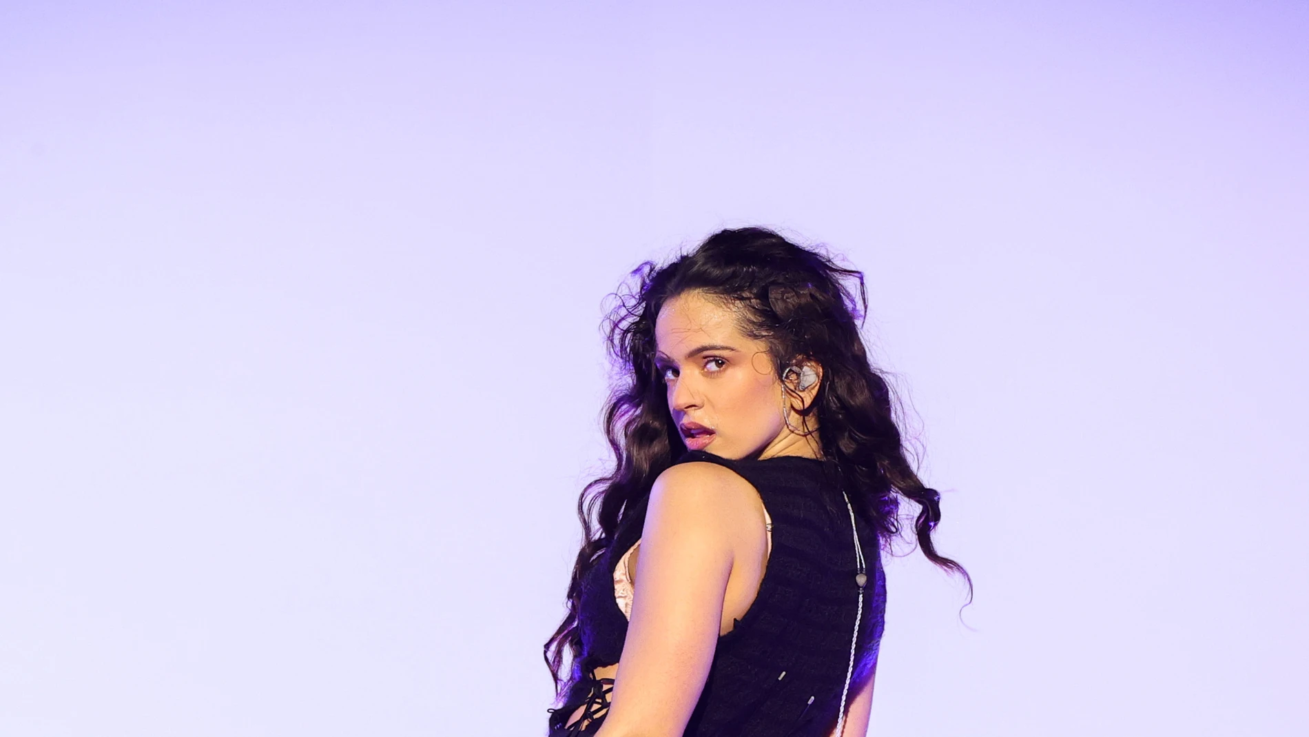 Rosalía, durante uno de los conciertos de LUX TOUR 2026 Rosalía, durante uno de los conciertos de LUX TOUR 2026