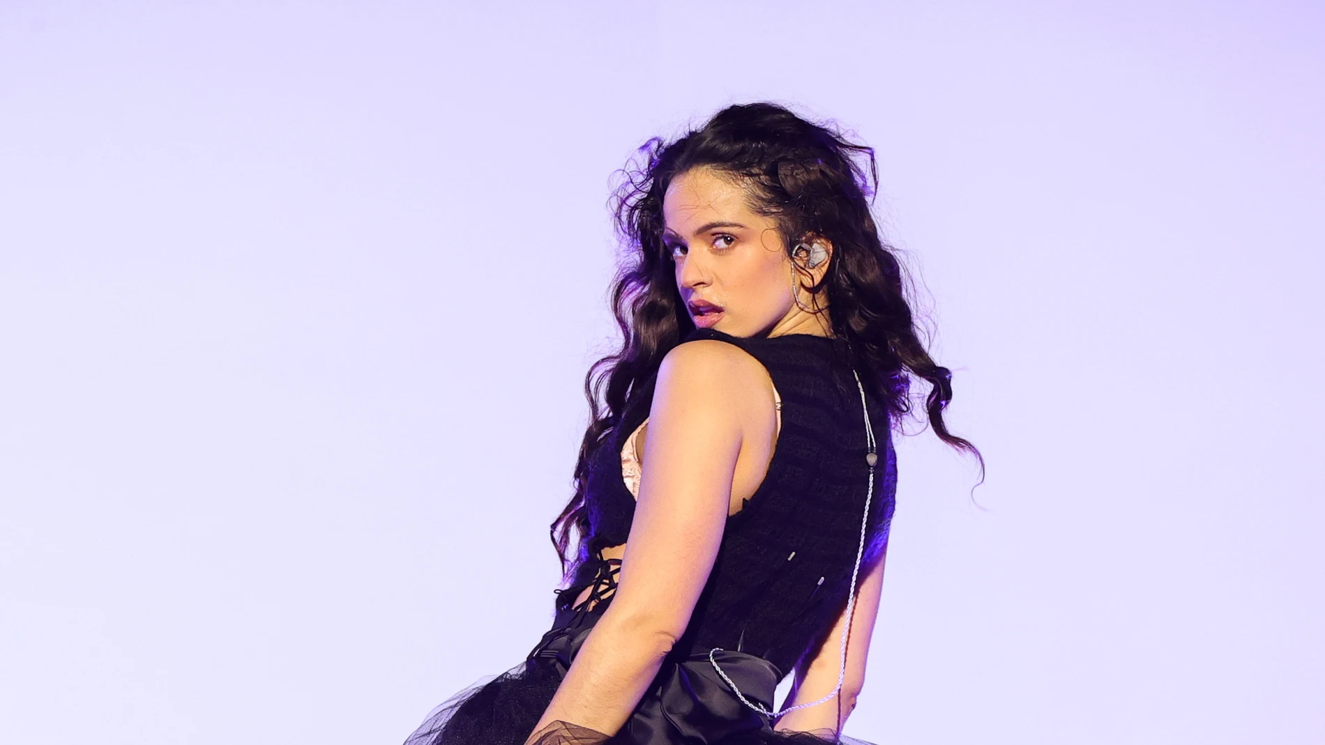 Rosalía, durante uno de los conciertos de LUX TOUR 2026 Rosalía, durante uno de los conciertos de LUX TOUR 2026