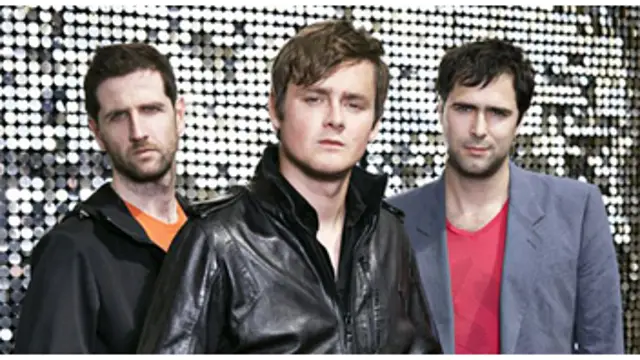 Keane son Tom Chaplin, Tim Rice-Oxley y Richard Hughes