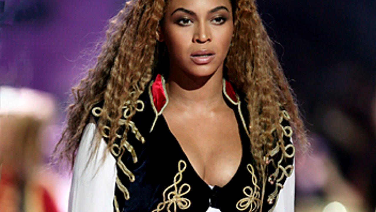 Beyoncé encabeza la lista de nominados a los Grammy 2010, donde también ...