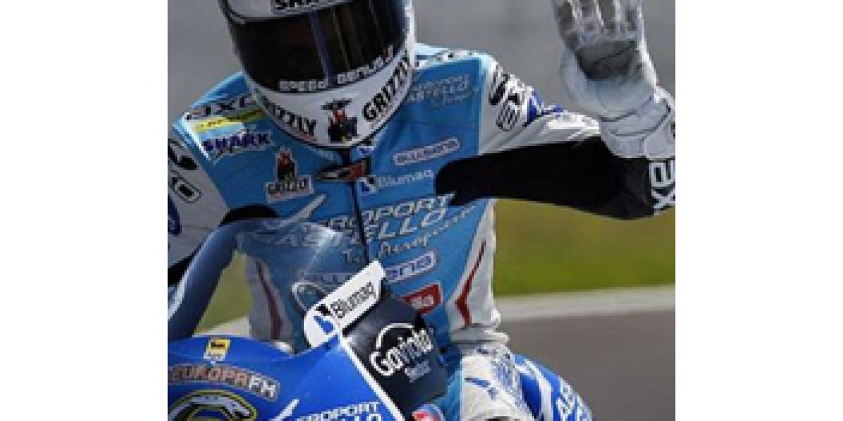 Álex Debón, piloto de Blusens Aprilia Europa FM