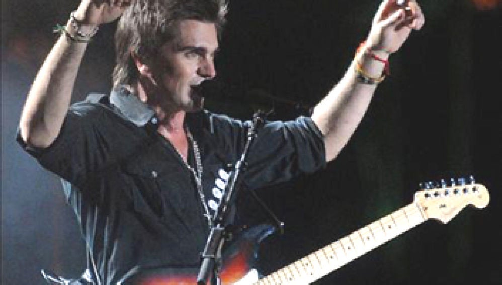 Juanes, durante un concierto