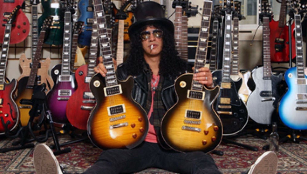 Slash portando modelos Gibson Les Paul
