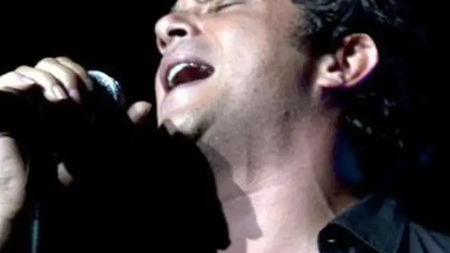 Alejandro Sanz presentando "Paraíso Express" en el Teatro Compac (Madrid)