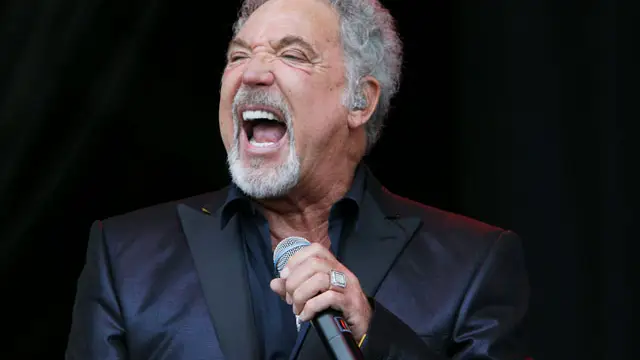 Tom Jones recuerda a Elvis Presley
