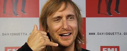 David Guetta en un momento de la entrevista que concedió a antena 3. David Guetta en un momento de la entrevista que concedió a antena 3.