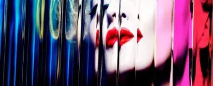 Madonna en la portada de su próximo disco MDNA Madonna en la portada de su próximo disco MDNA