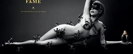 Lady Gaga posa en su nueva campaña para promocionar su primera fragancia Lady Gaga posa en su nueva campaña para promocionar su primera fragancia