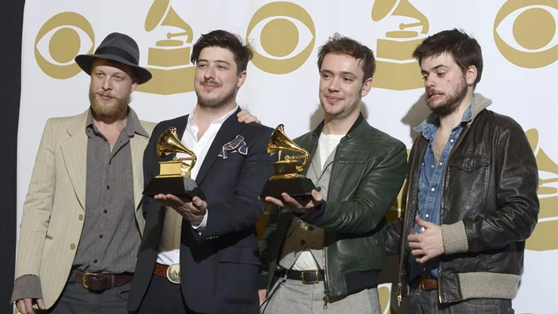 Mumford & Sons, ganadores del Grammy a mejor álbum Mumford & Sons, ganadores del Grammy a mejor álbum