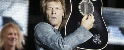 Bon Jovi en su concierto en el Calderón