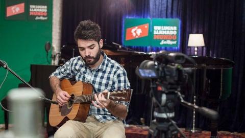 Supersubmarina interpreta 'Tecnicolor' en ULLM