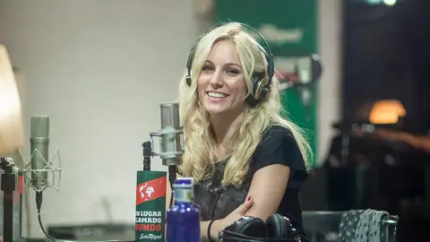 Edurne invitada de Un lugar llamado mundo Edurne invitada de Un lugar llamado mundo