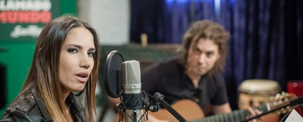 India Martínez canta en Un lugar llamado mundo India Martínez canta en Un lugar llamado mundo