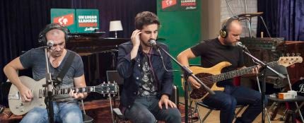 Cyan canta Solo es una herida en ULLM