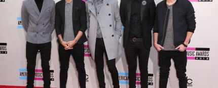 One Direction se combinaron en negro y gris One Direction se combinaron en negro y gris