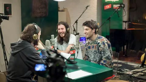 Sexy Zebras invitados de Un lugar llamado mundo Sexy Zebras invitados de Un lugar llamado mundo