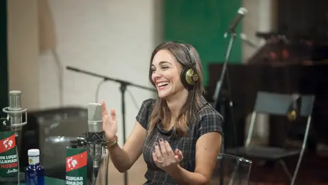 Mónica Carrillo en Un lugar llamado mundo Mónica Carrillo en Un lugar llamado mundo