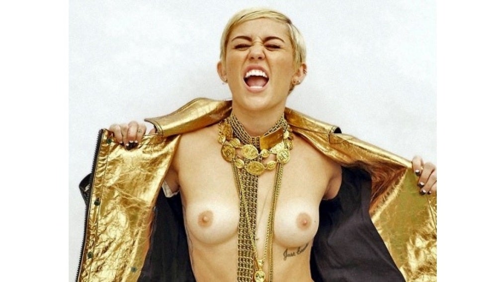 Miley Cyrus en topless para 'Egostatic'