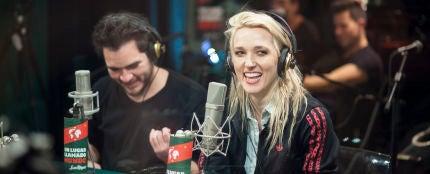 Jenny & the mexicats en Un lugar llamado mundo