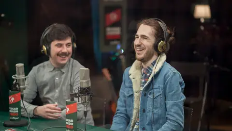 Carlos Sadness en Un lugar llamado mundo Carlos Sadness en Un lugar llamado mundo