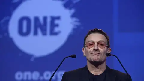 El cantante Bono en el congreso del PP El cantante Bono en el congreso del PP