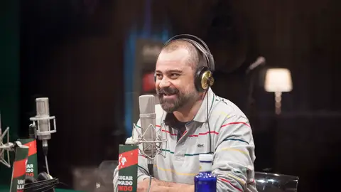 Nach en Un lugar llamado mundo Nach en Un lugar llamado mundo