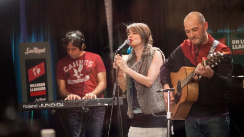 Amy Jo Doherty actuando