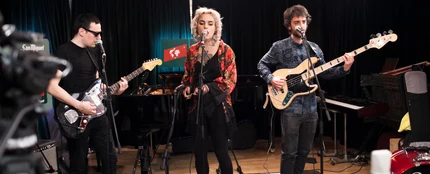 Vinila von Bismark canta A place with no name Vinila von Bismark canta A place with no name