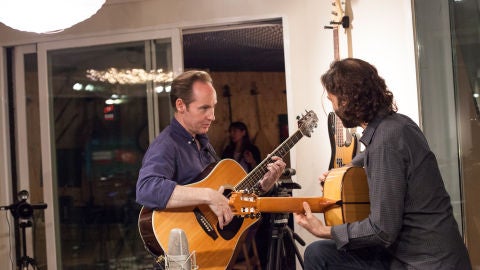 Roddy Frame junto a Javier Lim&oacute;n