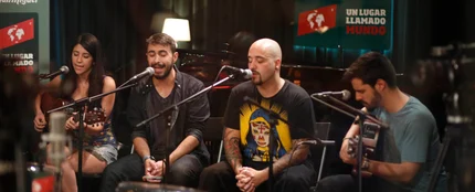 Rayden canta Mentiras de jarabe Rayden canta Mentiras de jarabe