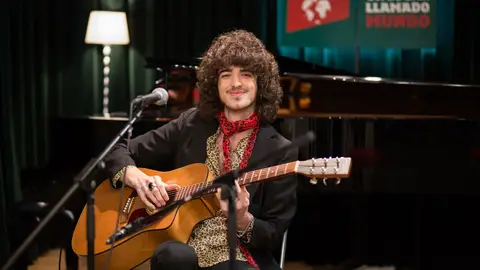 Isma Romero canta Antes de que esté prohibido Isma Romero canta Antes de que esté prohibido