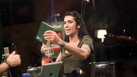 Mario Vaquerizo en Un lugar llamado mundo Mario Vaquerizo en Un lugar llamado mundo