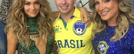 Jennifer Lopez, Pitbull y Claudia Leitte en la inauguración del Mundial de Brasil 2014 Jennifer Lopez, Pitbull y Claudia Leitte en la inauguración del Mundial de Brasil 2014