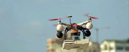 Un drone reparte pizzas a domicilio