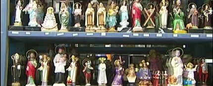 Estante de una santer&iacute;a
