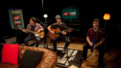 El trío sin nombre canta en ULLM El trío sin nombre canta en ULLM