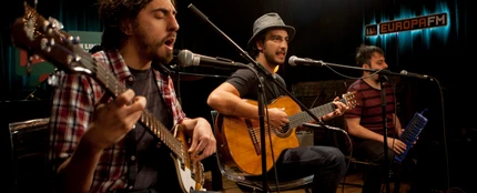 El trío sin nombre versiona a Los Beatles El trío sin nombre versiona a Los Beatles